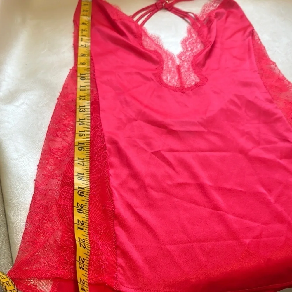Elegant Red Lace Chemise